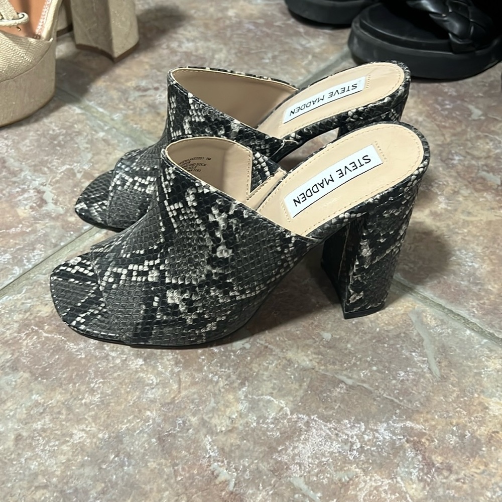 Steve Madden Mule